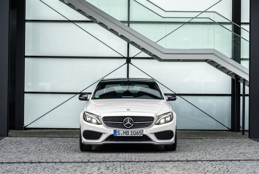  Mercedes-Benz C450 AMG Sport 2015 года  (фото 16 из 31)